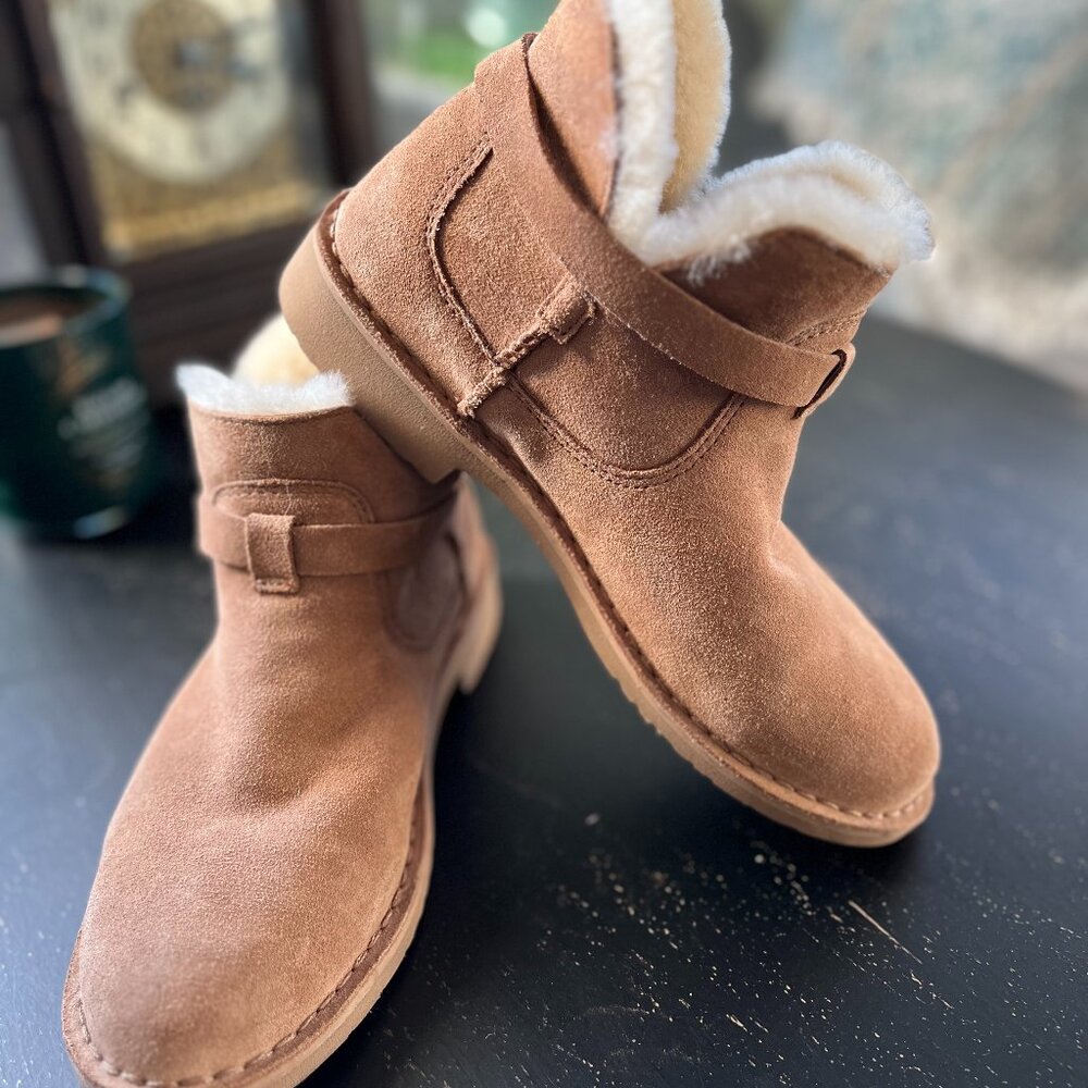 UGG Elisa Suede Ankle Bootie